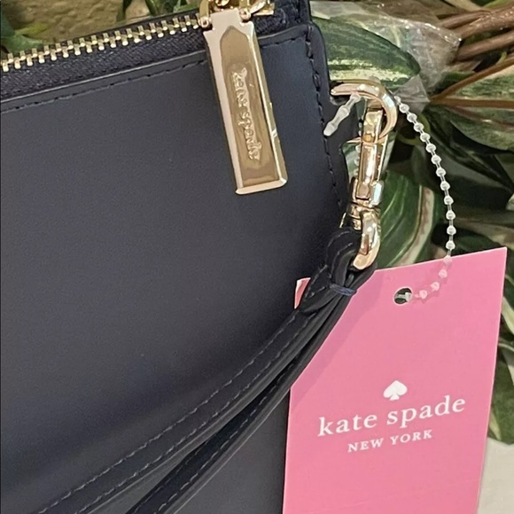 KATE SPADE BEEP MEDIUM WRISTLET CARD HOLDER WALLET VW BUG YELLOW CAR NAVY BLUE - Picture 7 of 9